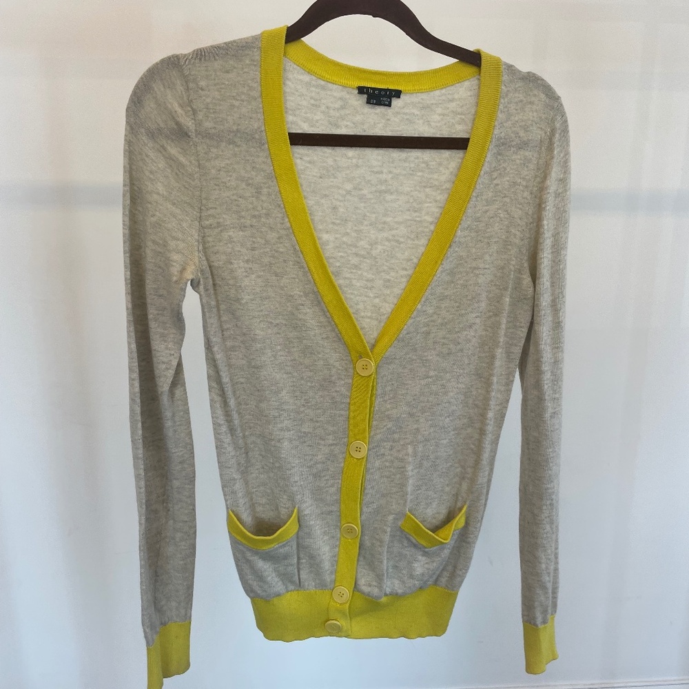 Theory Colorblock V-Neck Cardigan – Gray & Yellow (Size S/P)
